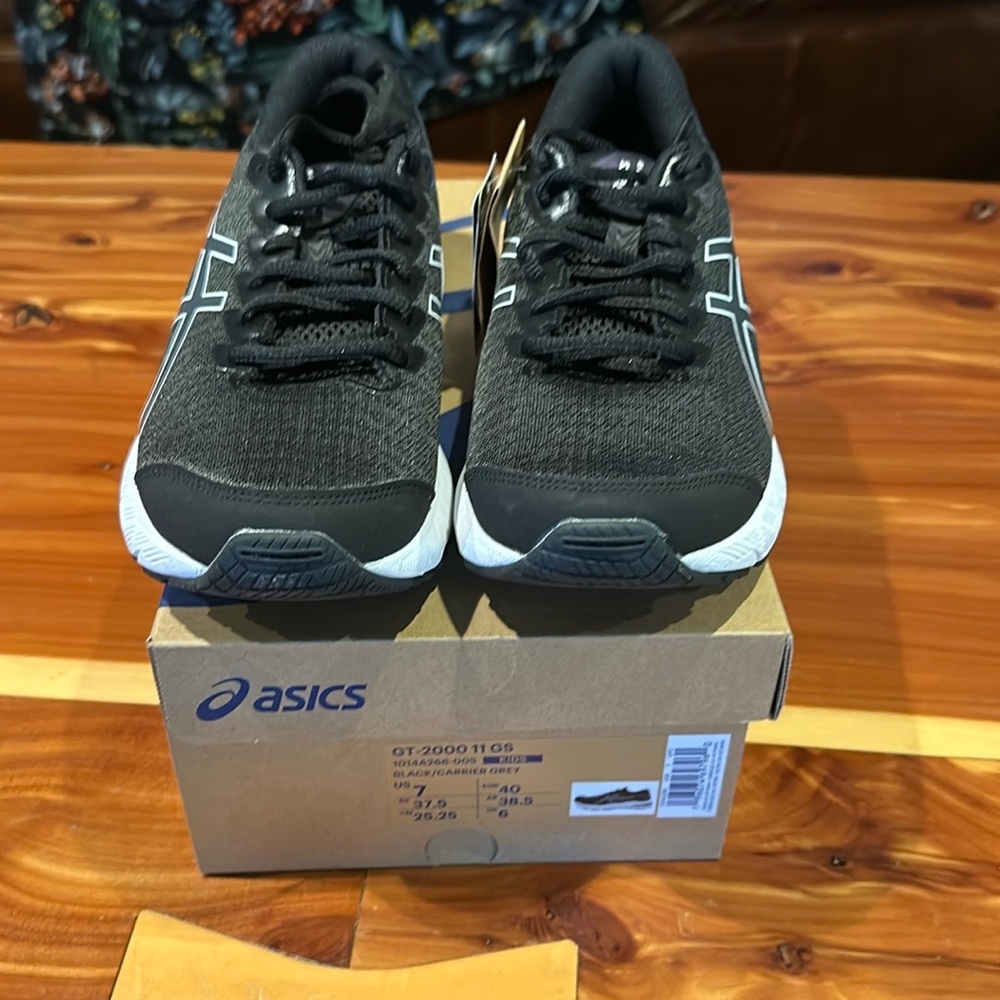 ASICS youth GT-2000 11 GS